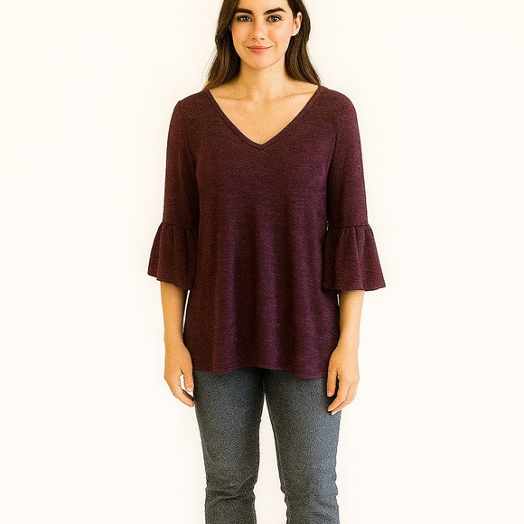 Nordstrom Size Large Bell Sleeve Purple Top. - Picture 1 of 8